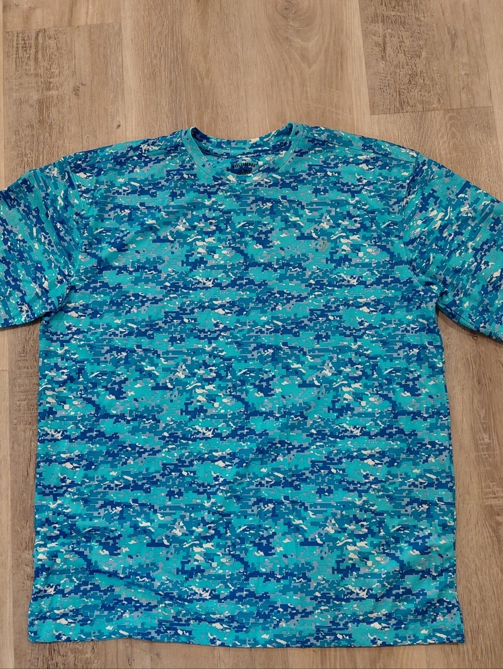 Reel Legends Fishing Blue Teal Digital Camo Short Sleeve Tee